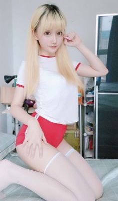 小雪早被伴郎摸湿出水了电影_DVD电影在线观看