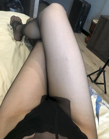 人妻夜夜爽天天爽三区_高清手机在线看