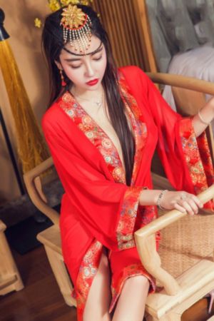 艳魔大战2春荡女婬三级_BD国语HD在线观看