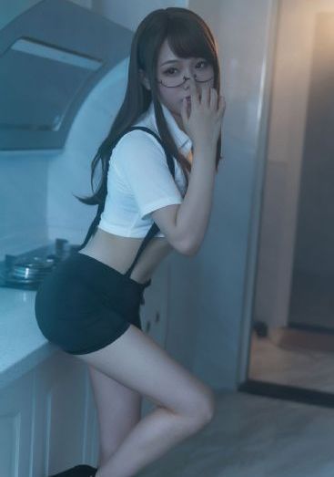 性欧美丝袜意大利_720完整视频观看